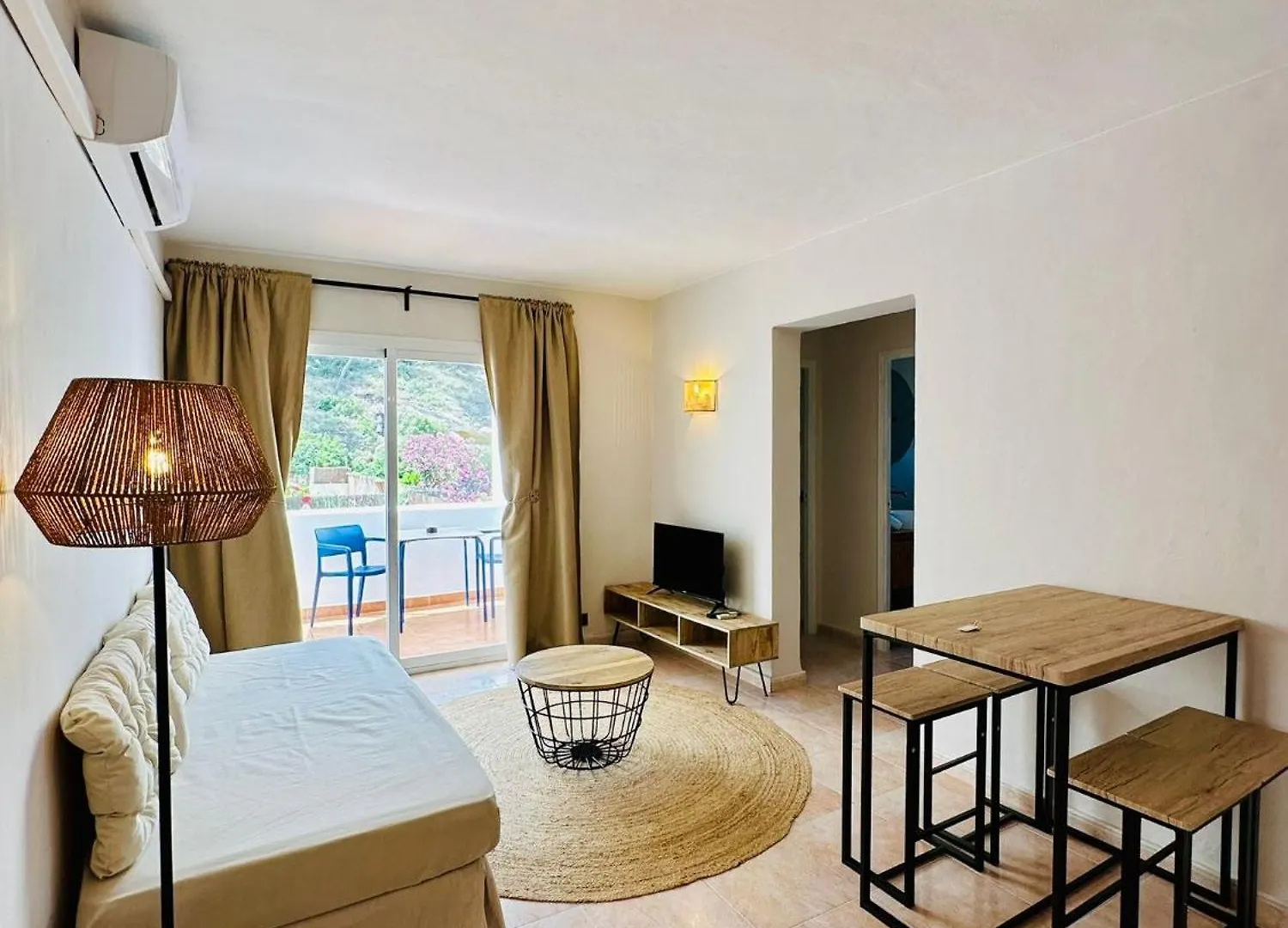 Apartment Apartamentos Ses Veles Cala Llonga