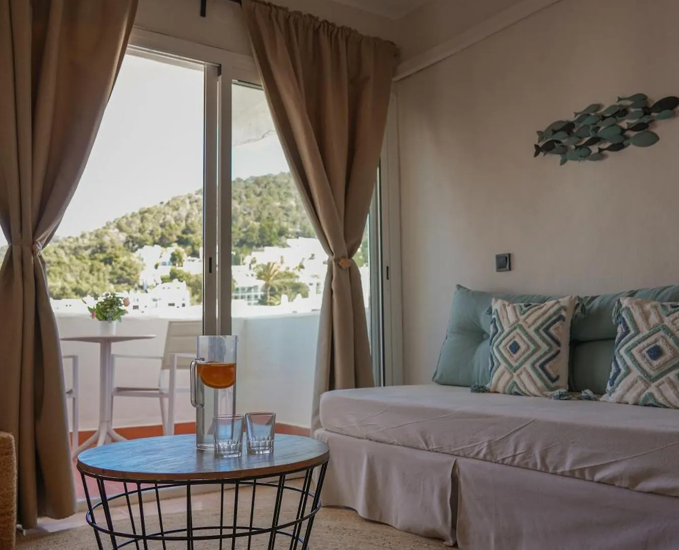 Apartment Apartamentos Ses Veles Cala Llonga
