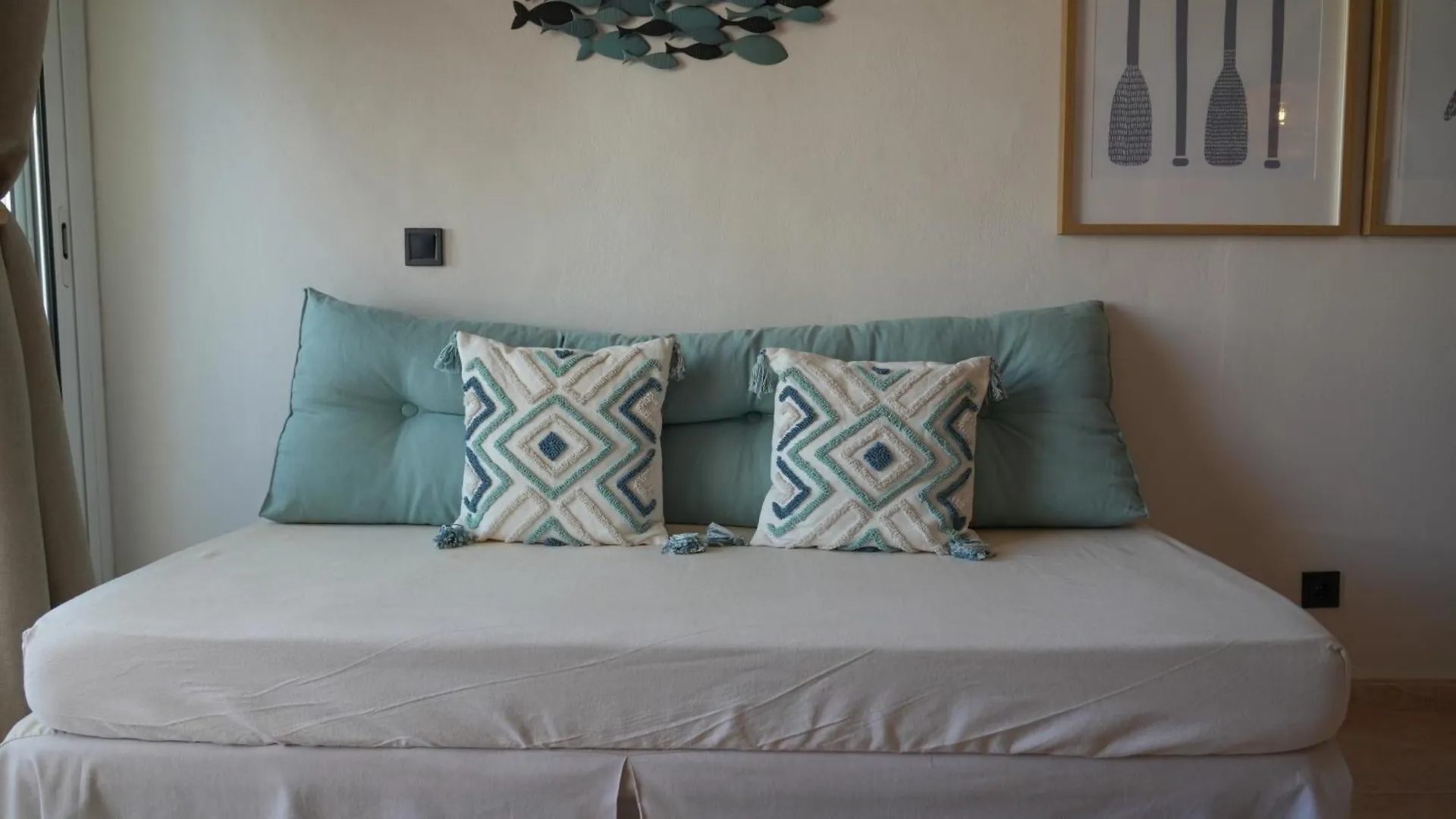 Apartamentos Ses Veles Cala Llonga  0*, Cala Llonga (Ibiza) Spain