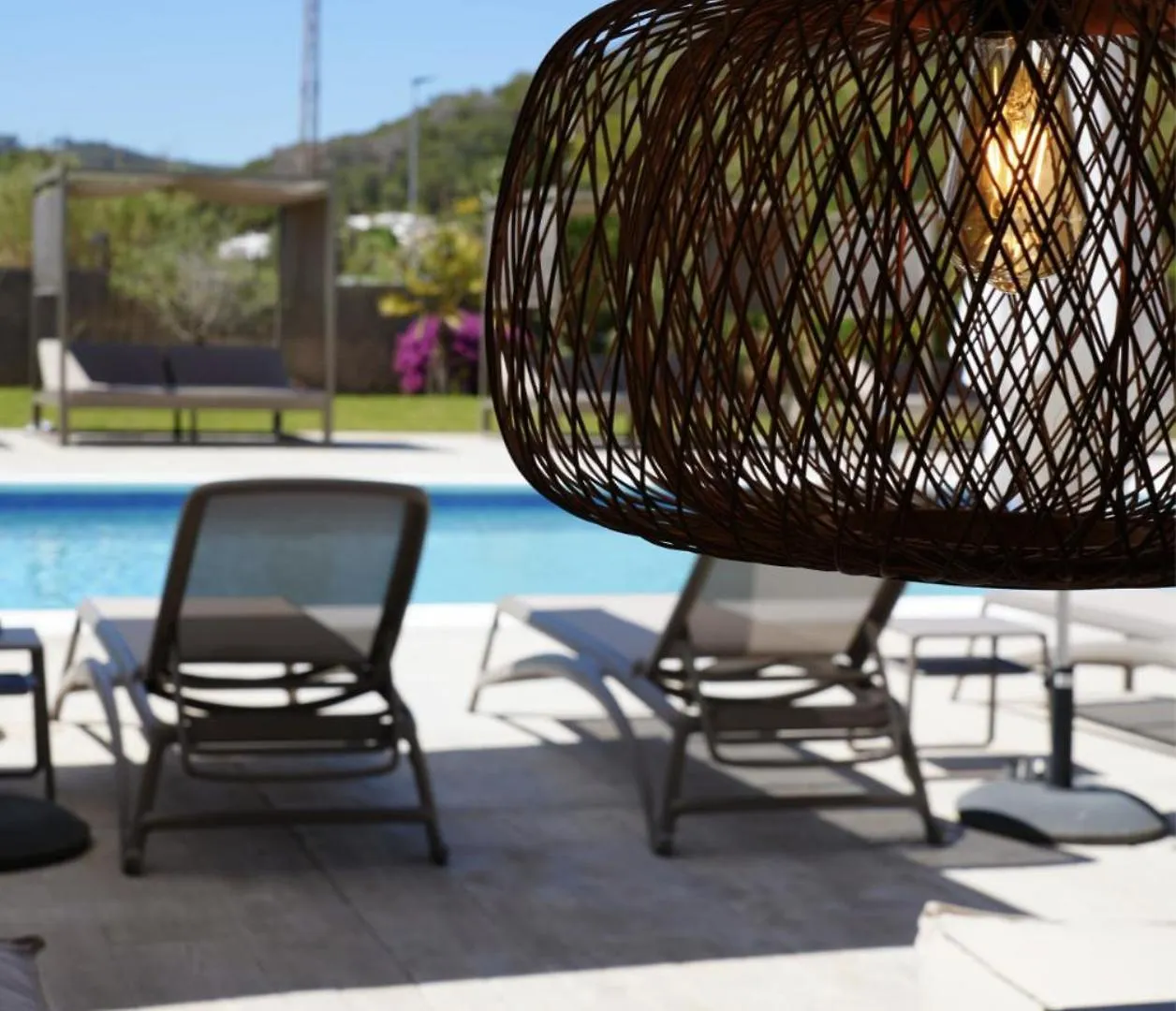Apartamentos Ses Veles Cala Llonga