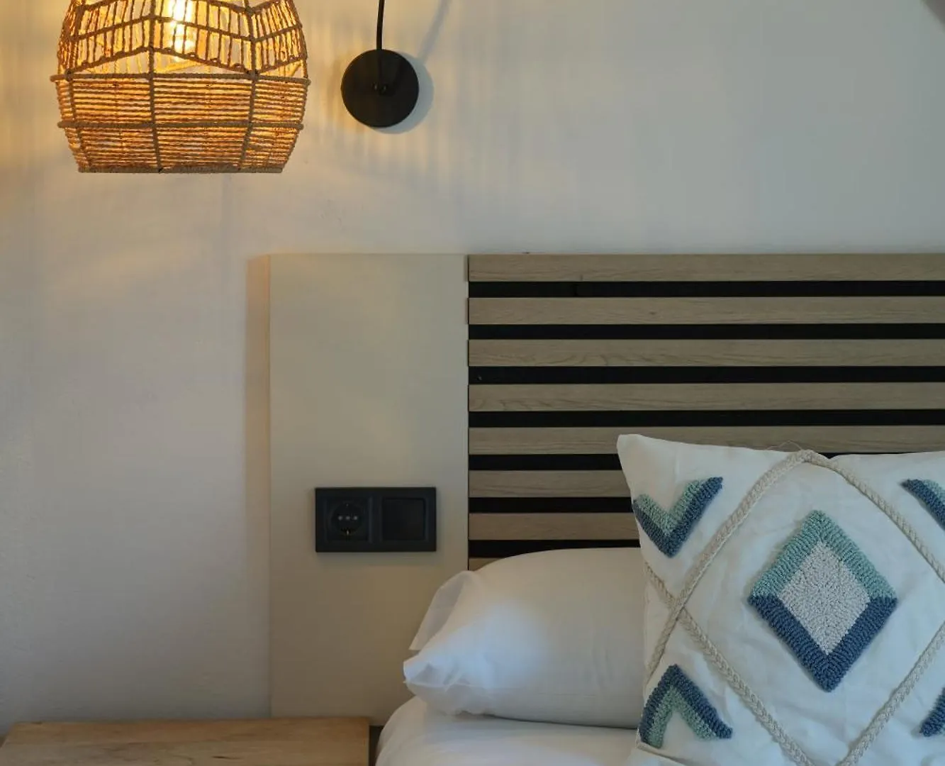Apartamentos Ses Veles Cala Llonga  0*, Cala Llonga (Ibiza) Spain