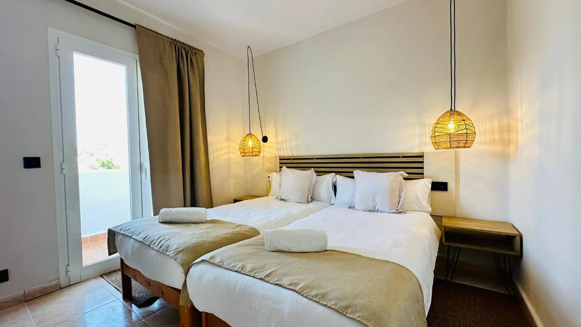 Appartamento Apartamentos Ses Veles Cala Llonga  Spagna
